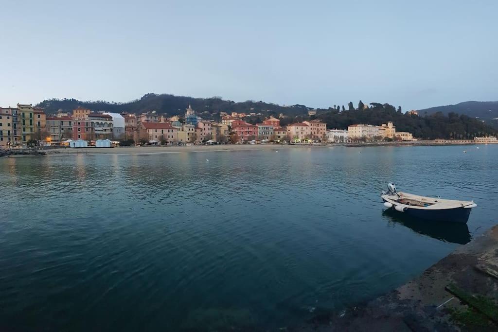 La Casa Di Anita - Golfo Dei Poeti Lägenhet San Terenzo Exteriör bild